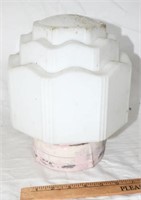 VINTAGE PORCELAIN BASED ART DECO LIGHT FIXTURE