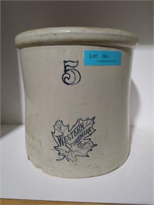 5 gallon Western stoneware crock (has cracks)