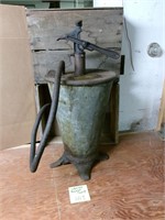 Vintage Weaver Lubester oil pump bucket claw feet
