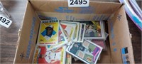 BOX FULL OF OLD BASEBALL CARDS