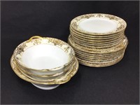 Vtg Noritake Japanese Plates & Bowls