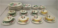 Set Red Wing Blossom Time pottery - 40 pieces -