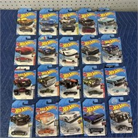 20 HOT WHEELS LOT OF CARS