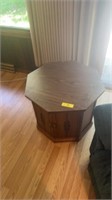 OCTOGON SIDE TABLE