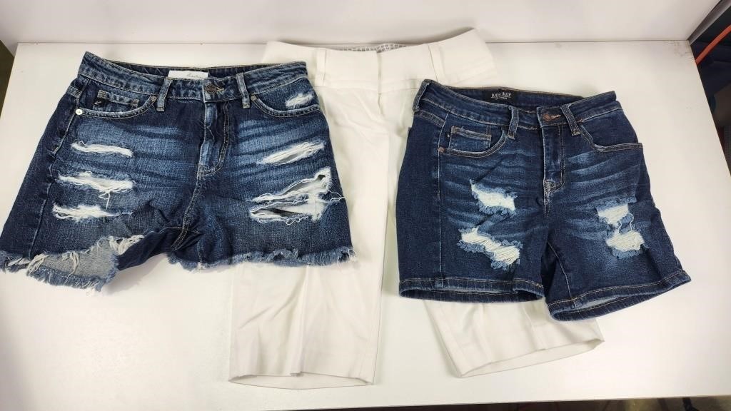 (3) Shorts from Maurices, Kanam, Judy Blu, Sz S &