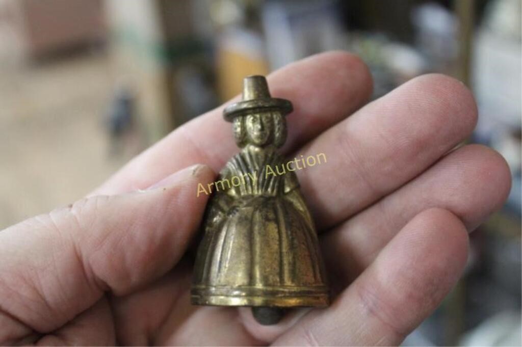 MINI BRASS FIGURAL BELL