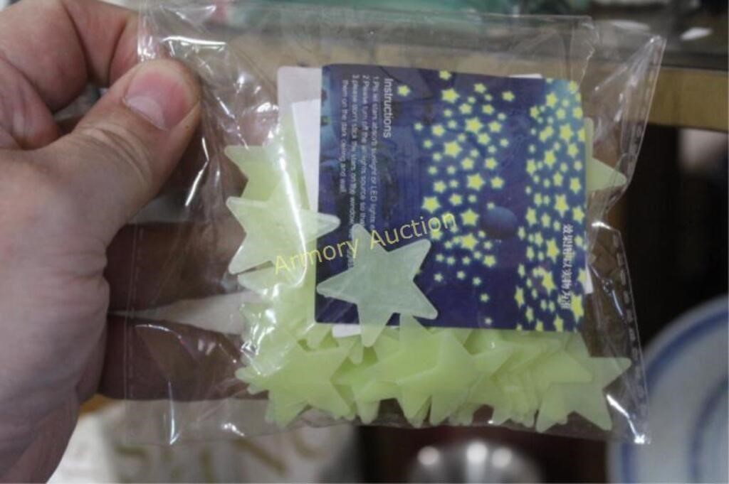 100 GLOW IN THE DARK STARS