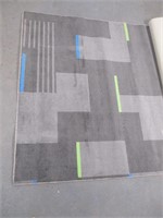 Geometric Pattern Area Rug