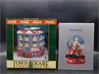 COCA-COLA SNOWGLOBE AND TOWN SQUARE COLLECTIBLE