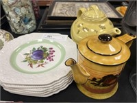 Chinaware Plates with Teapots
