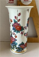 Lenox Saxony vase