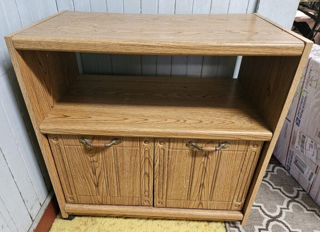 Microwave cart 28 x 29 x 16