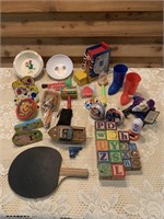 VINTAGE TIN NOISE MAKERS/MISC TOY LOT
