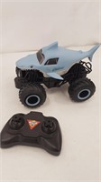 MONSTER JAM MEGALODON RC CAR