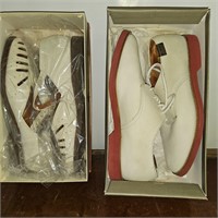 2 PAIR OF WOMEN'S SHOES