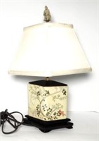 Asian Ceramic Table Lamp