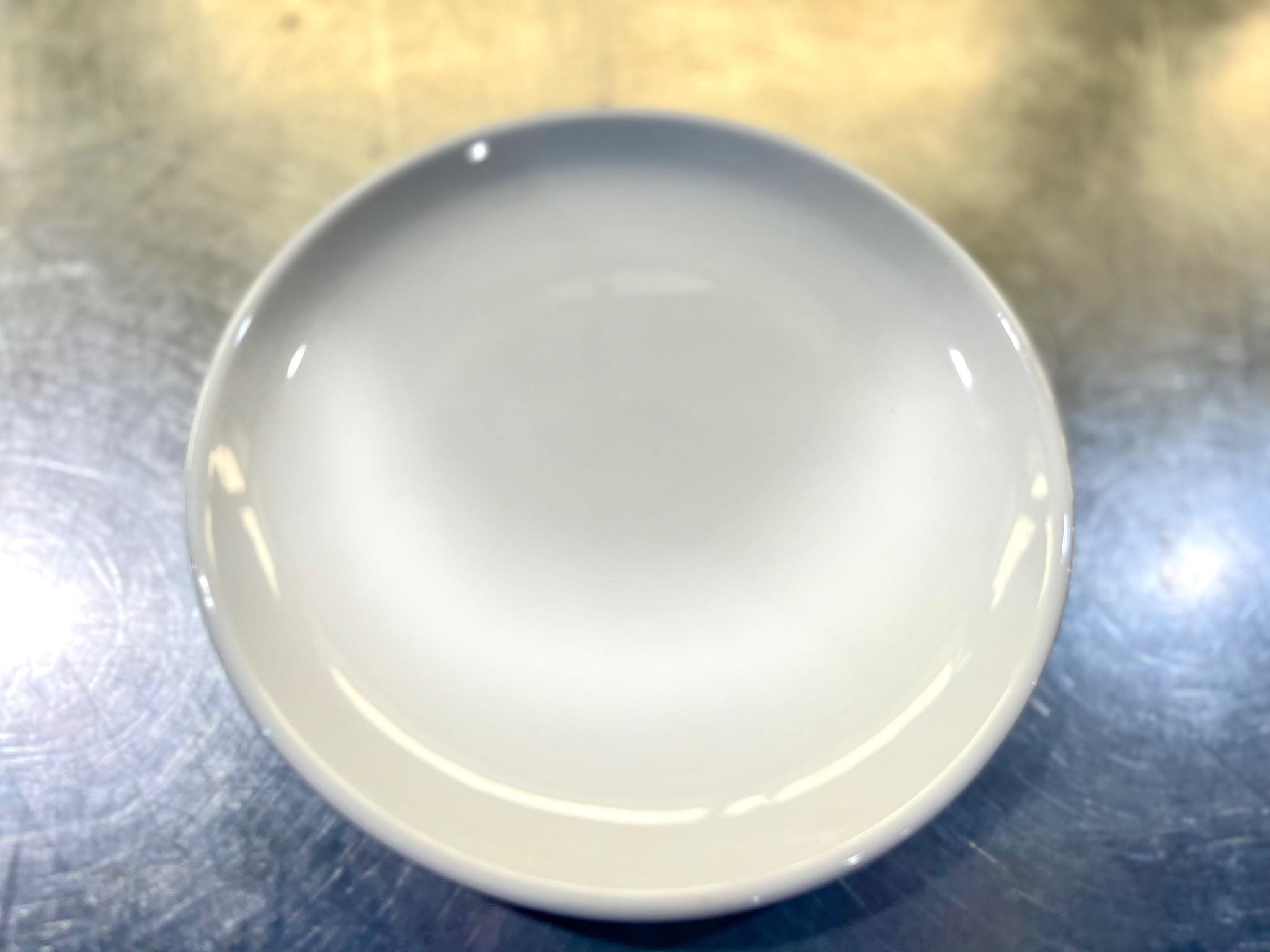 Bid X120 Porcelana Round 8-1/4" Plates