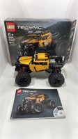 Technic 4X4 X-treme Off-Roader  Lego