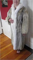 Coyote fur full-length Dittrich Furs (size 10/12,