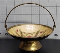 Vintage brass bowl 6X5 with handle