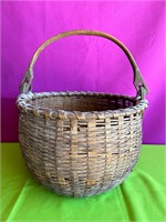 Antique Hand Made Taconic Basket w Handle 1800's