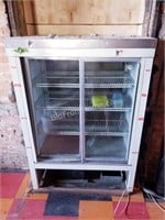 GLASS FRONT COOLER