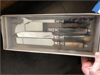 Carving knife set in box