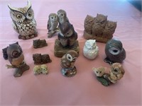 Owl figurines & seashells