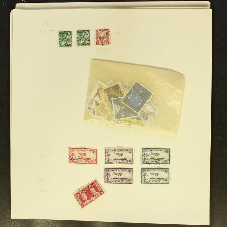 New Zealand Stamps mint hinged and used, hundreds