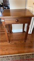 One drawer table