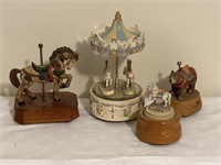 Musical carousel figurines - middle one is not