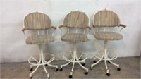 3 Swivel Counter Chairs On Casters K13A