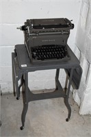 Underwood Typewriter w/Stand, Cover & Books