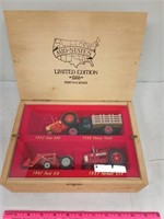 Mid West Limited Edition Tractor Set 1988 in