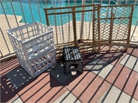 2 Baby Pet Gate's & Plastic Crates