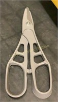 Malco 12” Scissors