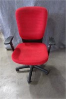 Red Cloth 19" Office Chair