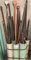 TUBES of MEDIUM IN LENGTH ASSORTED STYLE HAMMER