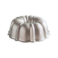 Professional Bundt Pan 12 Cup