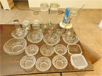 Miscellaneous glass lot