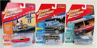 (3) Johnny Lightning Muscle Car Die-Casts