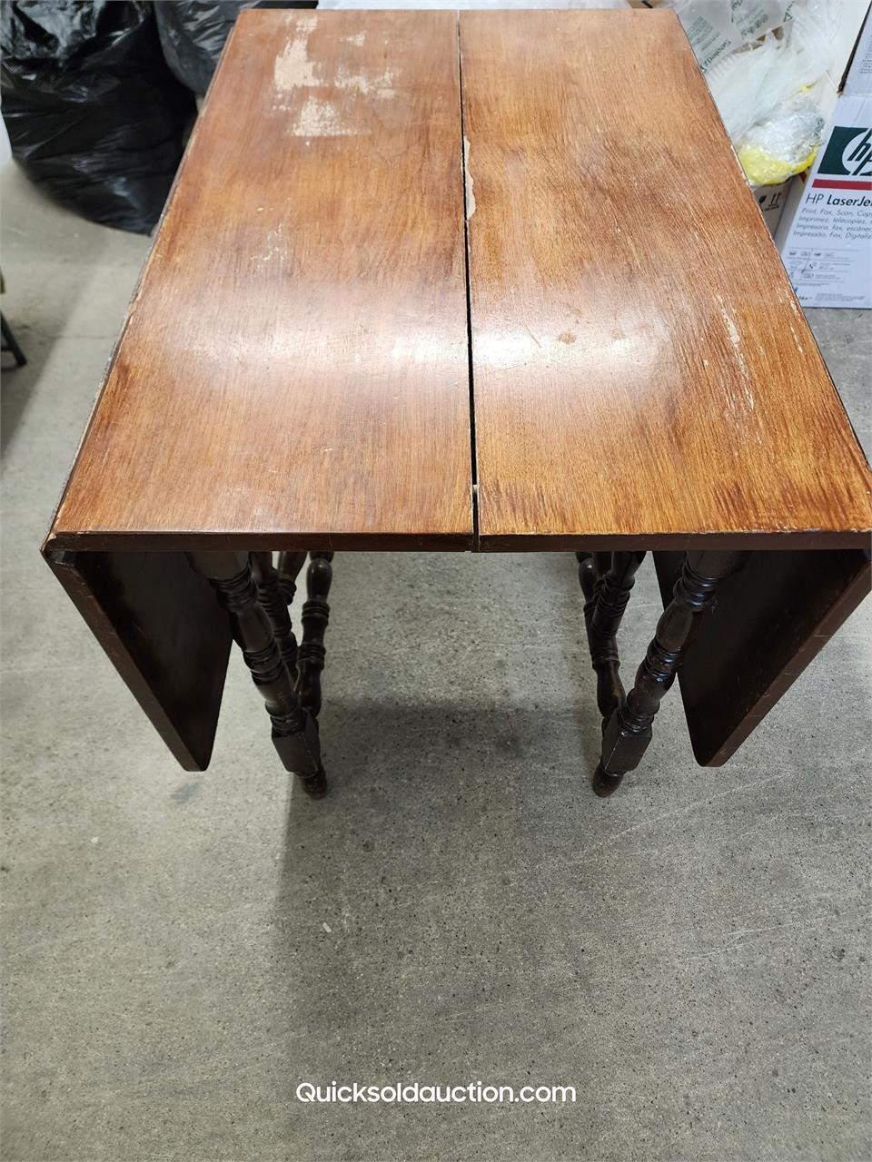 Drop Leaf Gate Leg Table 3' x 2' Folded & 3' x 58"