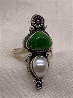 Sterling Silver Ring w/Green Turquoise & Pearl Sz7