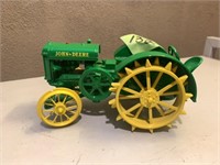 JD steel wheel tractor 1/16