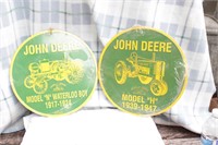 John Deere circular signs