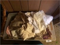 Tote (No Lid) Assorted Doilies