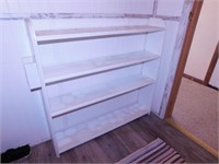 White 4 shelf wooden shelving unit