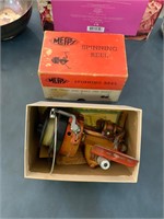 Vintage Mepps Spinning Reel in box