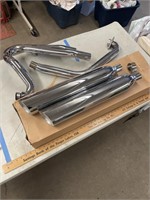Motorcycle pipes