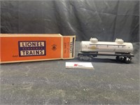 Lionel tank car